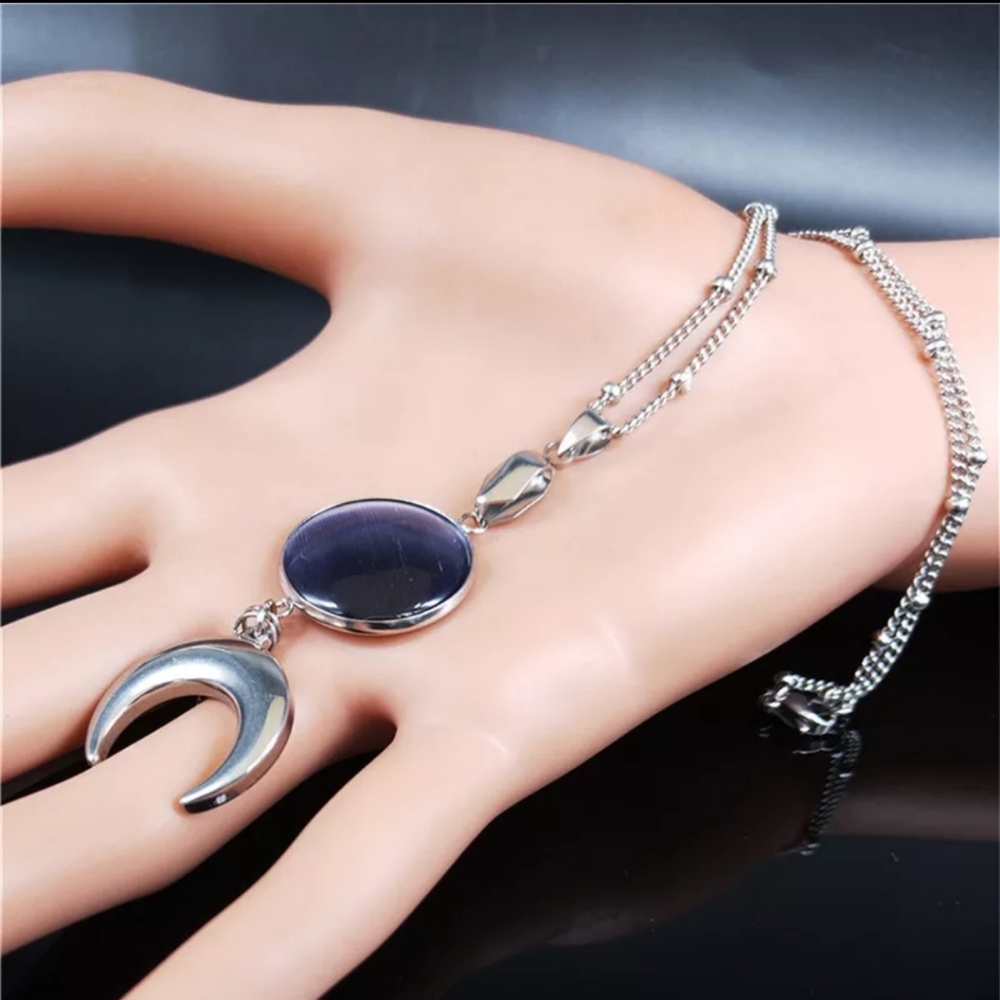 Crescent Moon Silver Necklace - Picture 4 of 4